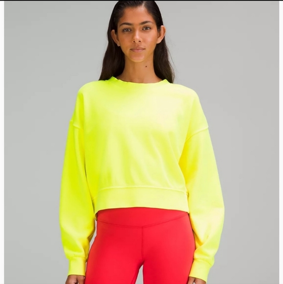 NWT Lululemon Perfectly Oversized Cropped Crew Neon Garment Dye Highlight - Picture 2 of 5